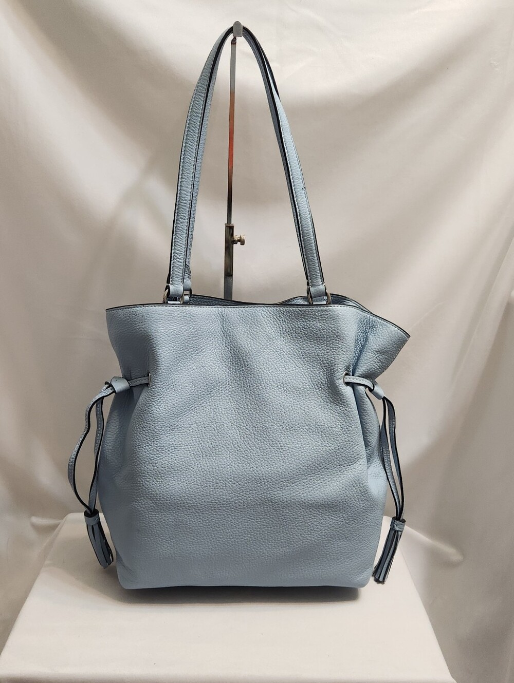 Coach Andy Horse And Carriage Logo Drawstring Pebble Leather Light Blue Tote - Picture 2 of 15